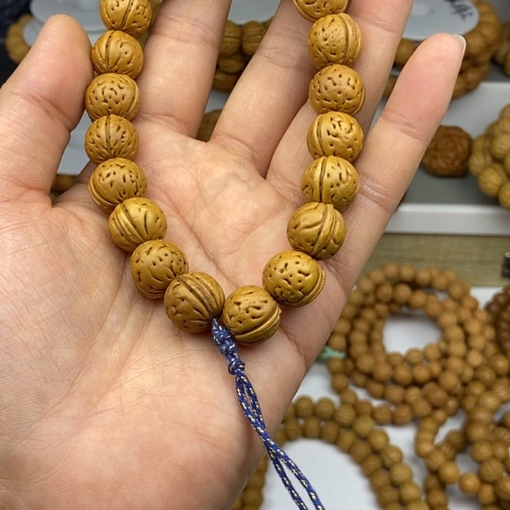 吊坠桃核张开凤平替款