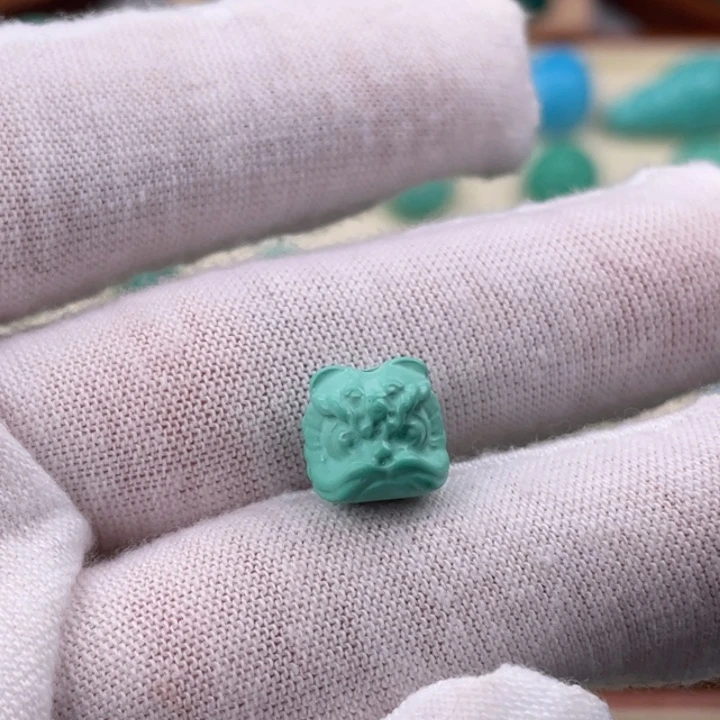 精品绿色醒狮卡10mm