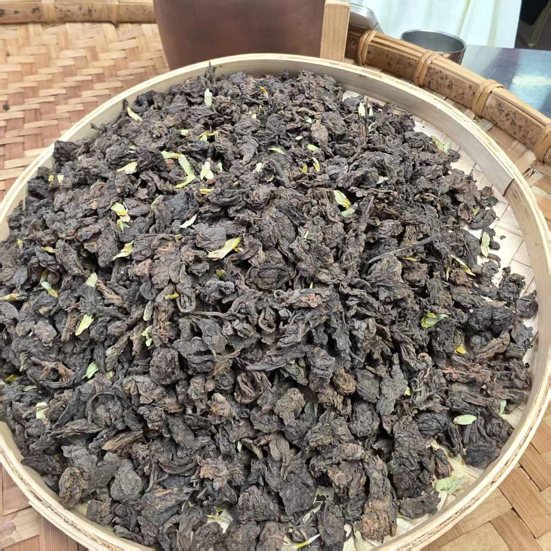 【2号】2011年铁皮石斛老茶头100g（6月9号）C