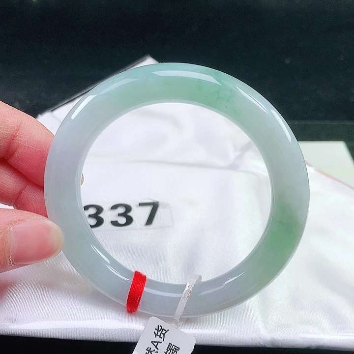 未镶嵌手镯（圆镯）翡翠337