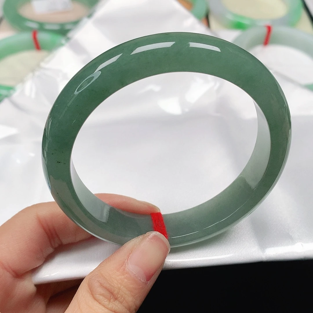 翡翠手镯未镶嵌天然翡翠手镯56