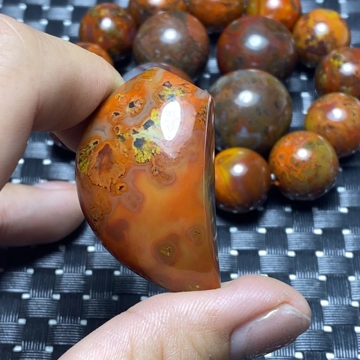 玛瑙/玉髓颈饰未镶嵌古**怀