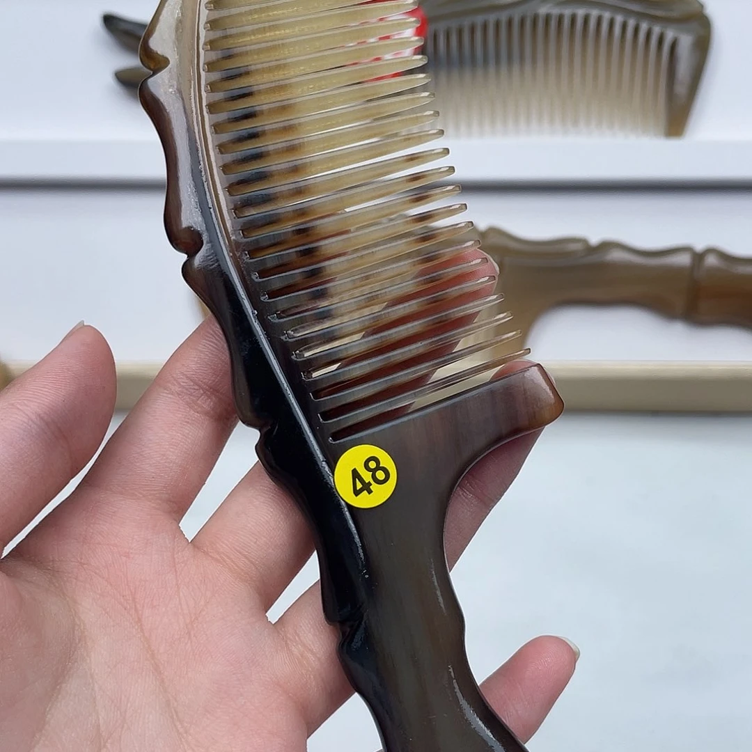 纯手工制作的牛角梳48嘟*蛋