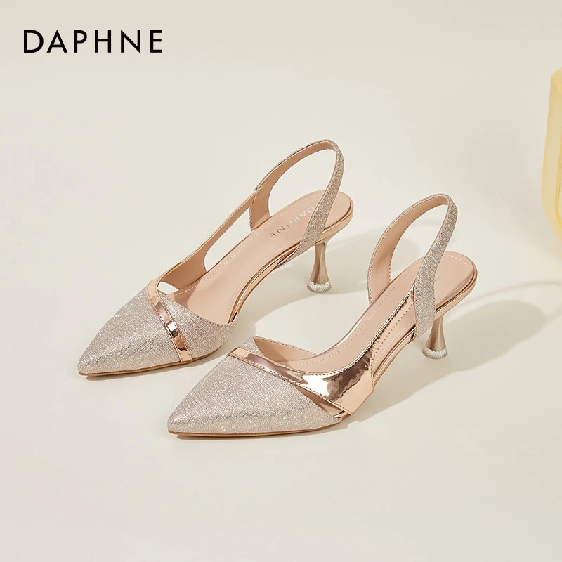 达芙妮包头凉鞋女鞋2025新款夏季时尚尖头细跟鞋百搭配裙子高跟鞋