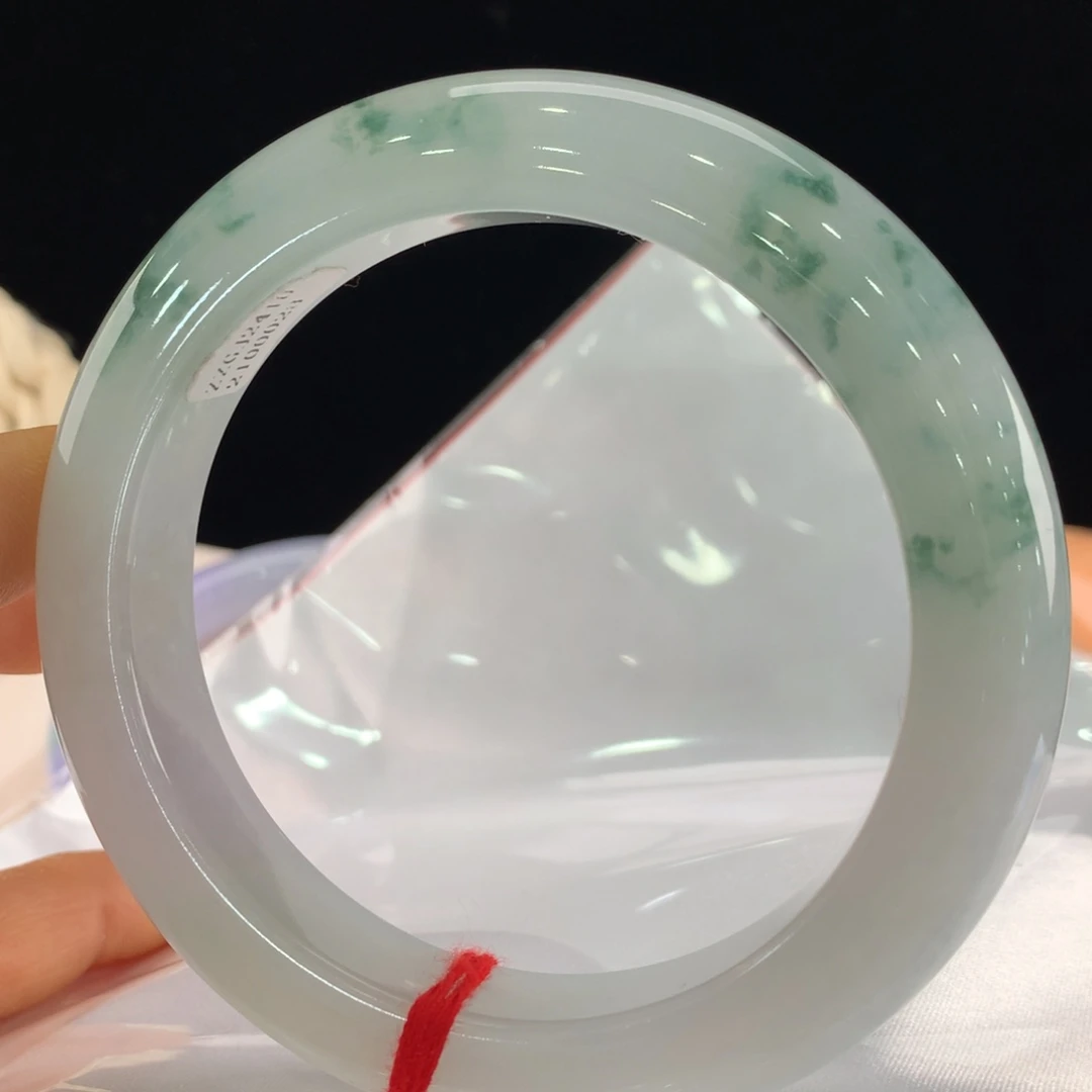 翡翠手镯未镶嵌62圈口0028