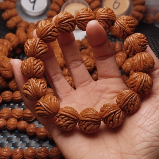 桃核手串往**风龙纹桃核