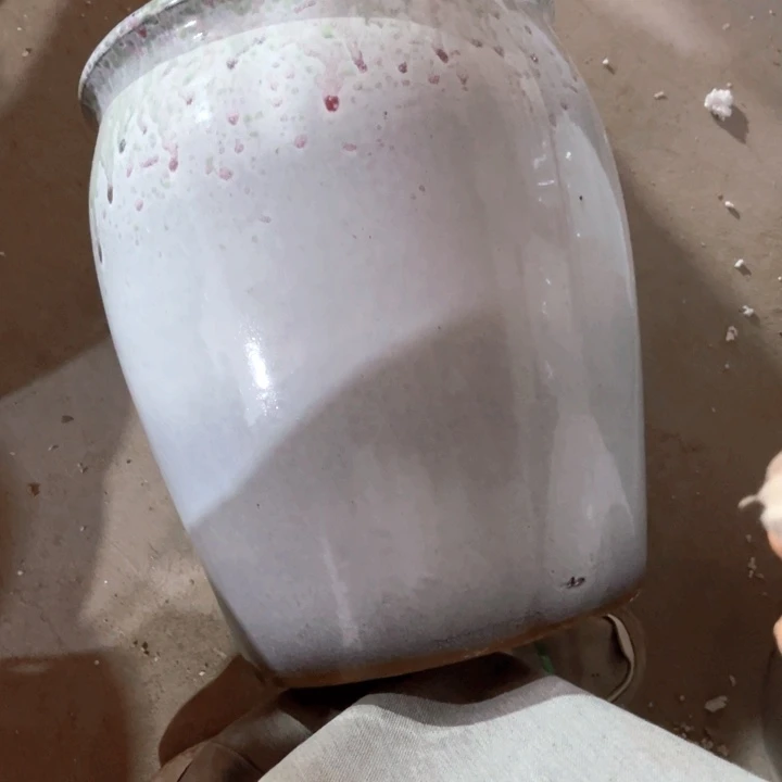 花盆紫砂口径25高度30一只小瑕疵