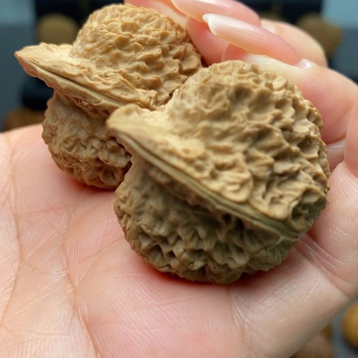 吊坠文玩核桃火焰云石