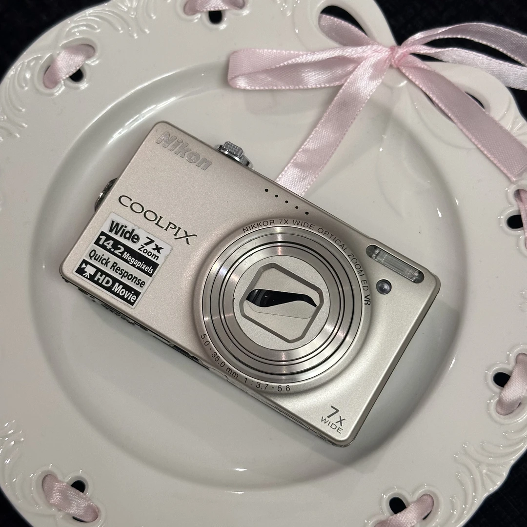 8新 Nikon/尼康 特价S6000中文1420w像素7倍学生相机氛围感摄影