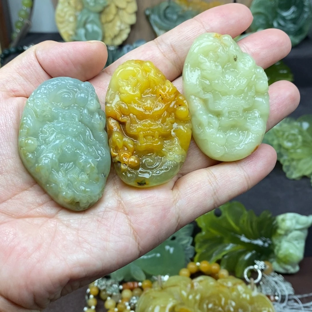 蛇纹石玉未镶嵌吊坠(不含链)