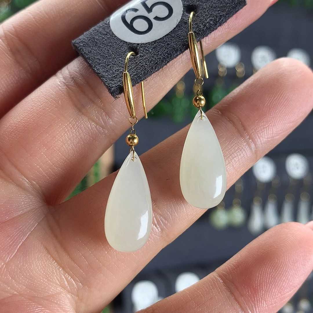 和田玉耳饰18K金镶嵌65