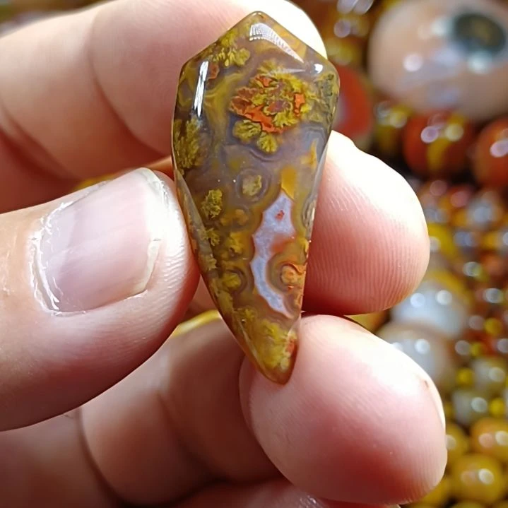 玛瑙/玉髓合金颈饰