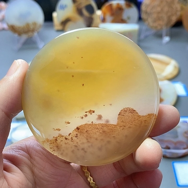 玛瑙/玉髓未镶嵌珠宝半成品
