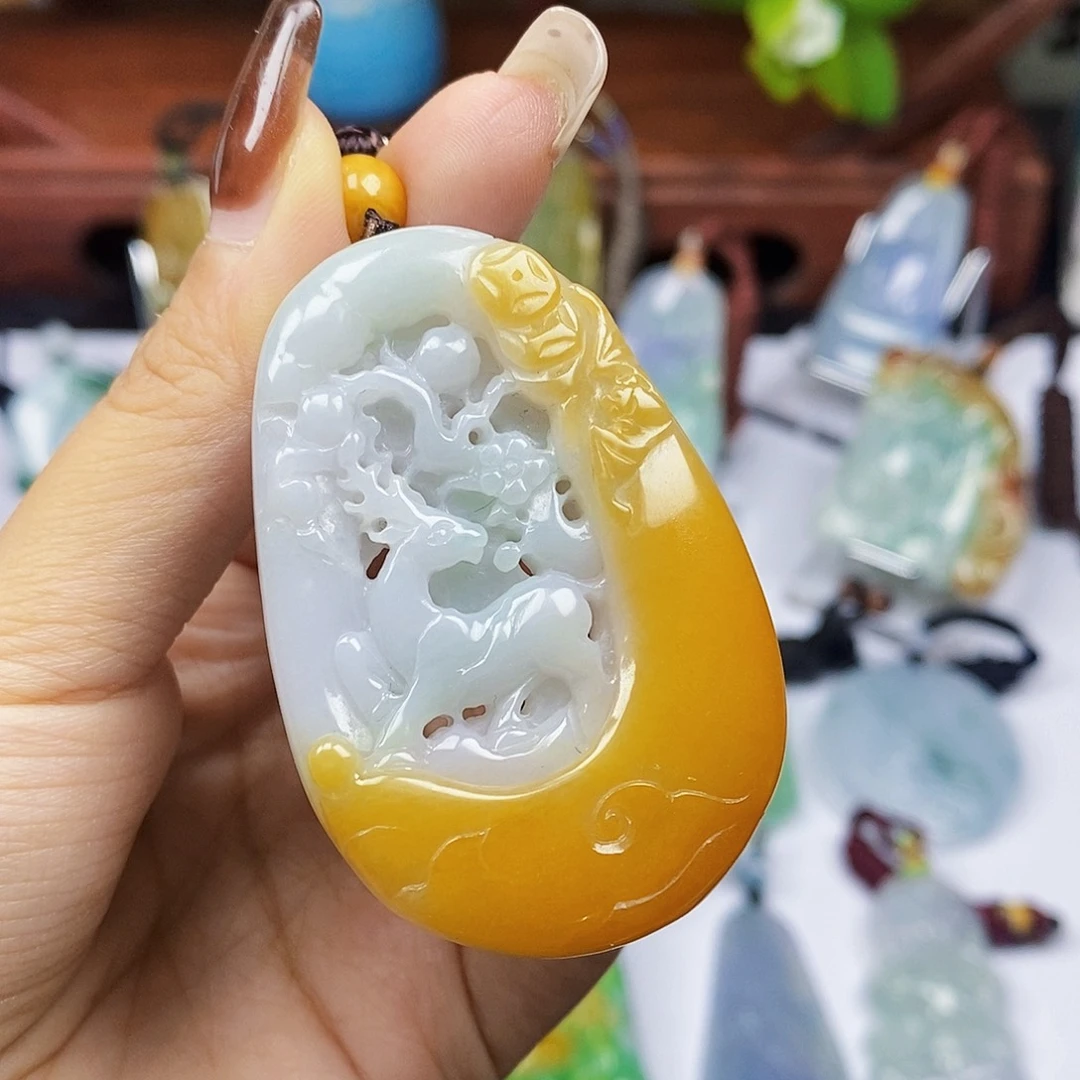 颈饰未镶嵌翡翠天然翡翠A货