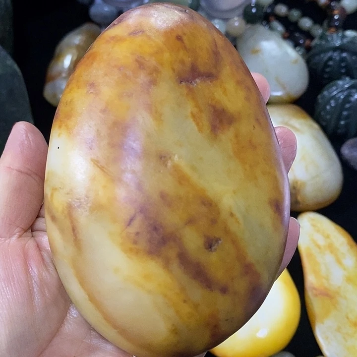 百***右未镶嵌和田玉（糖玉）挂件