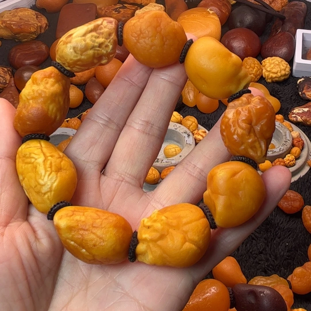 琥珀裸石未镶嵌上****1天然蜜蜡手串