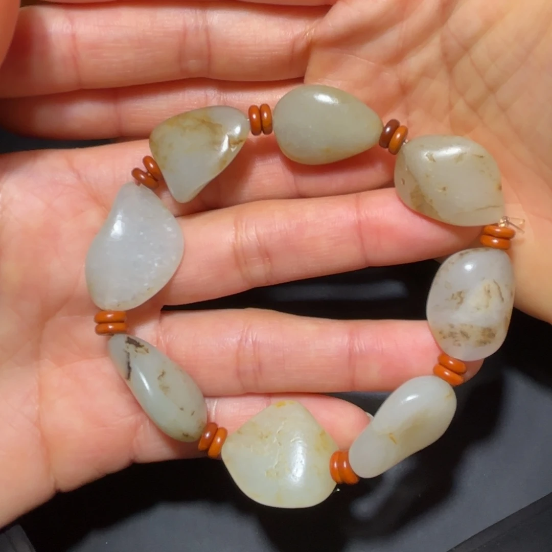 和田玉未镶嵌车挂