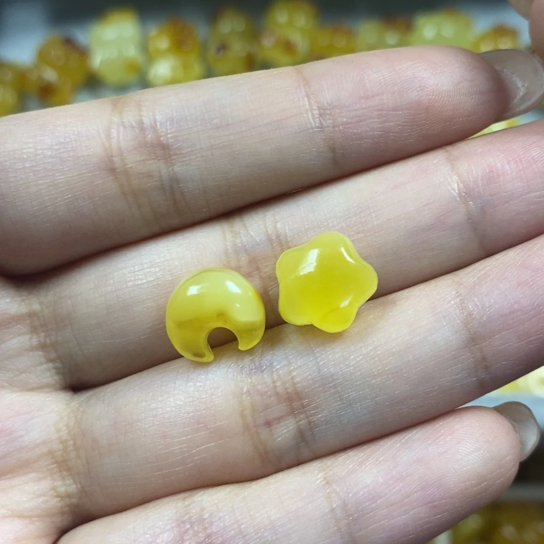 未镶嵌琥珀裸石星星月亮
