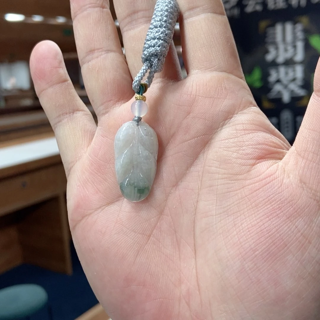 【闪购商品】翡翠未镶嵌颈饰买断