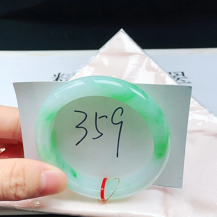 翡翠手镯未镶嵌54➕圈口