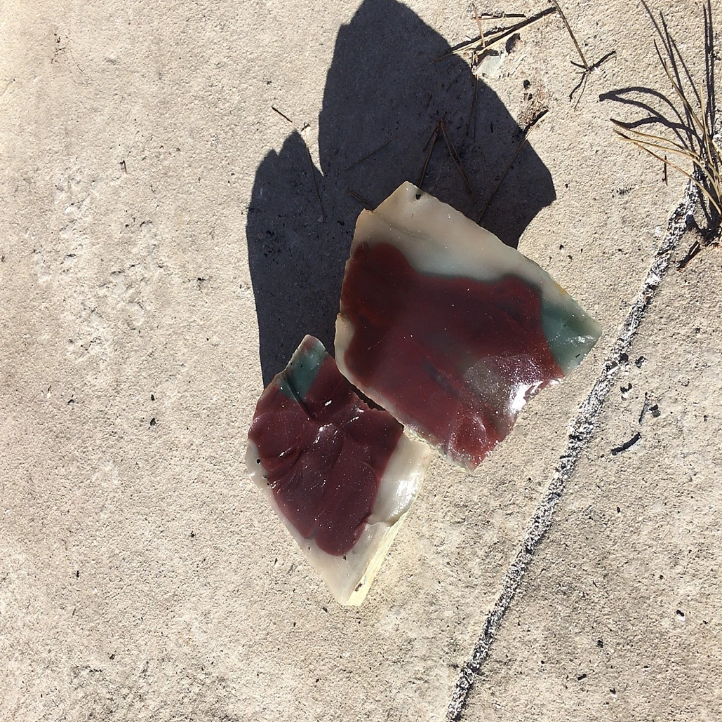 秦岭原矿秦紫玉原石，可雕刻可观赏！