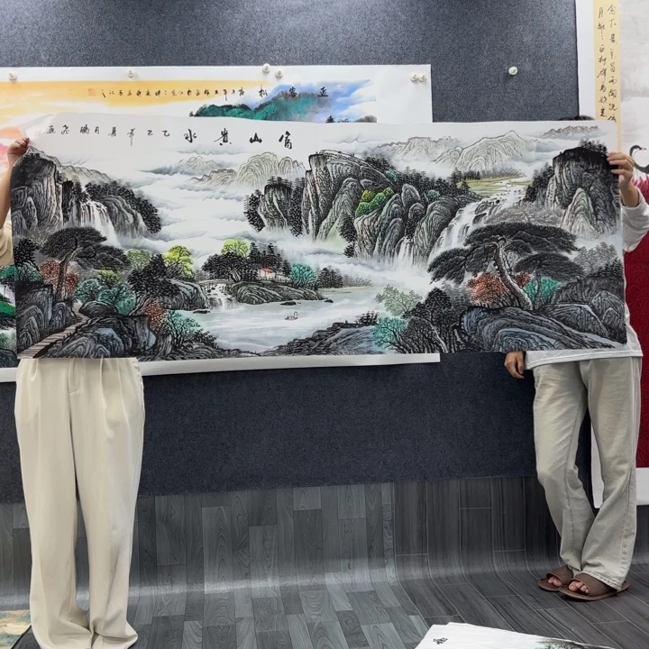 字画等多种形式的艺术作品和艺术