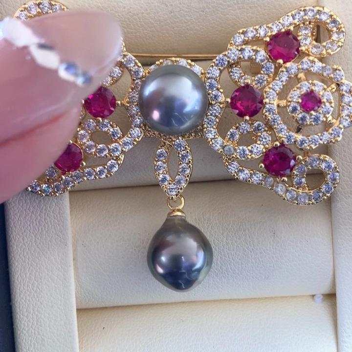 未镶嵌胸饰淡水珍珠