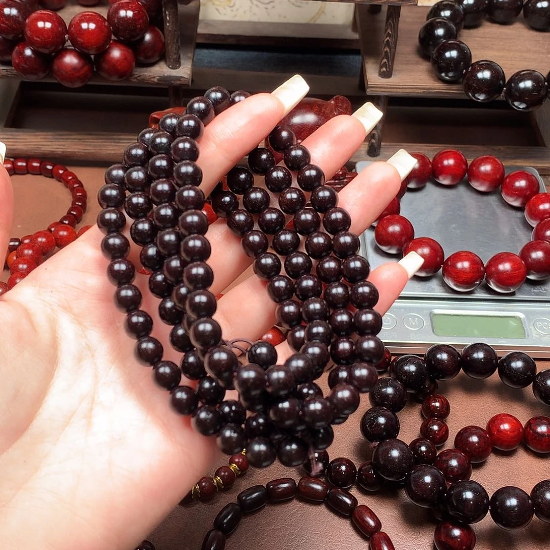 包***品檀香紫檀（小叶紫檀）0.8满星