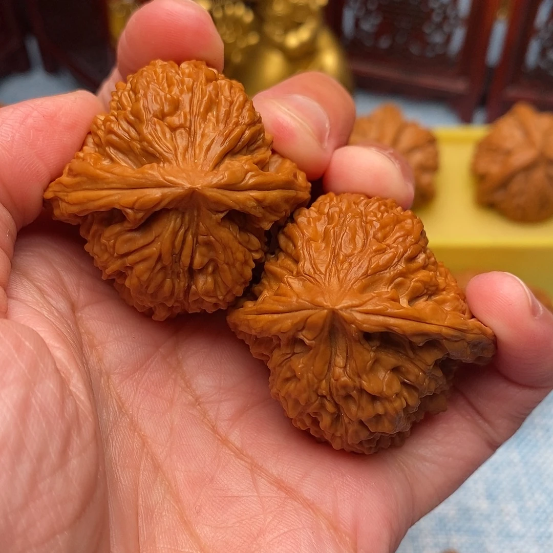 把件文玩核桃全品南疆石高炮红皮39尺