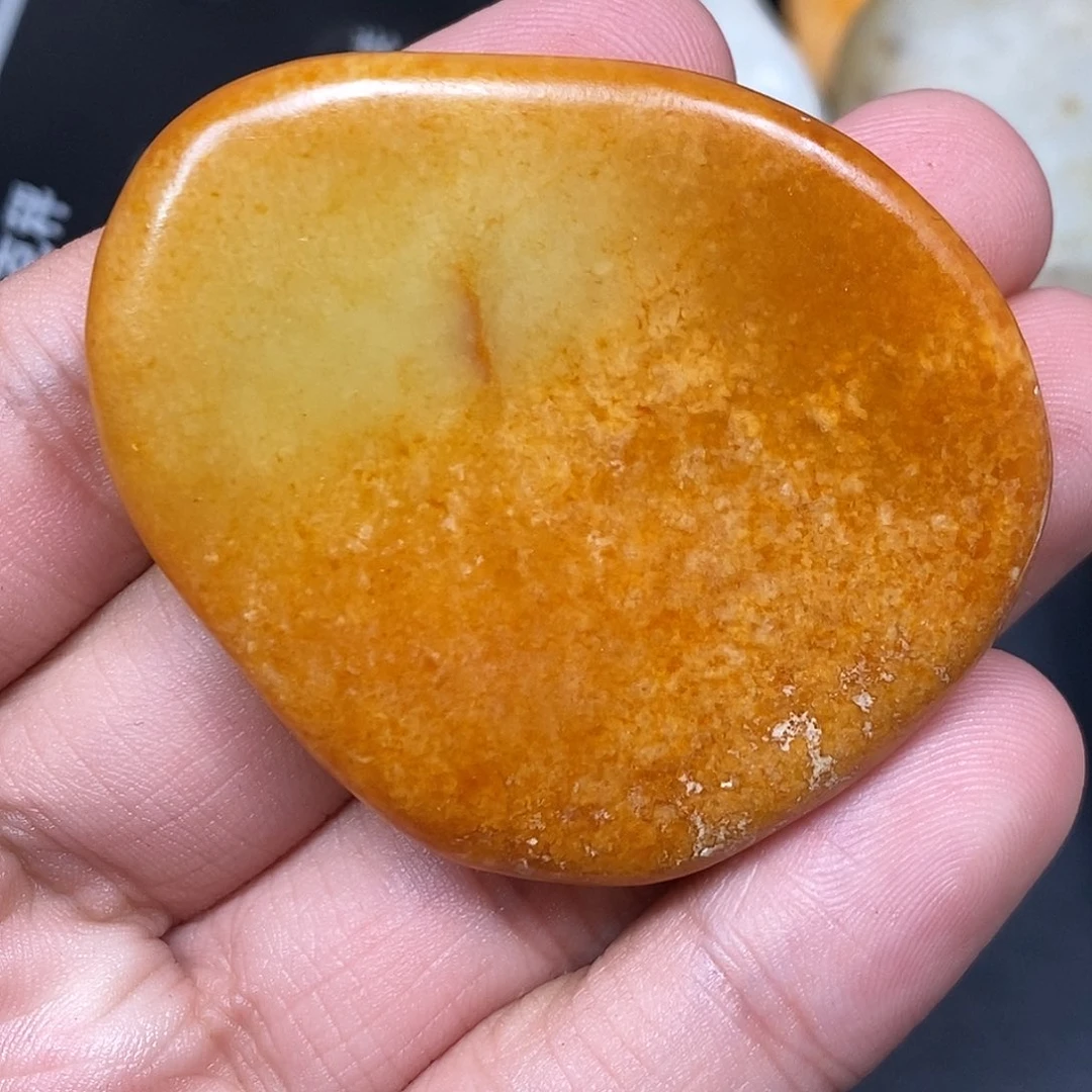 和田玉（糖玉）未镶嵌挂件
