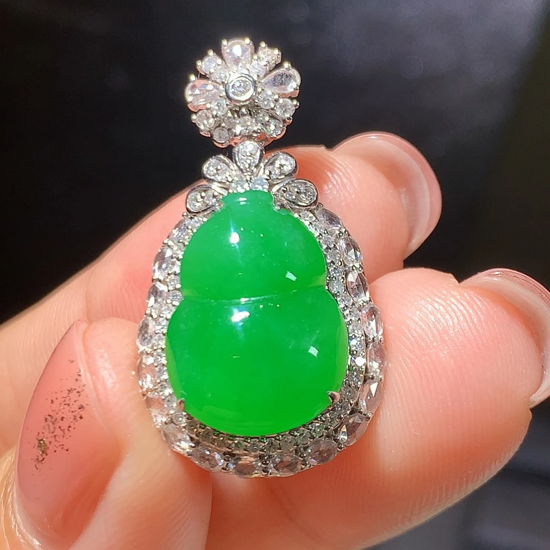 翡翠18K金镶嵌吊坠(不含链)