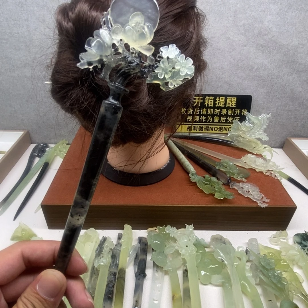 蛇纹石玉未镶嵌发饰