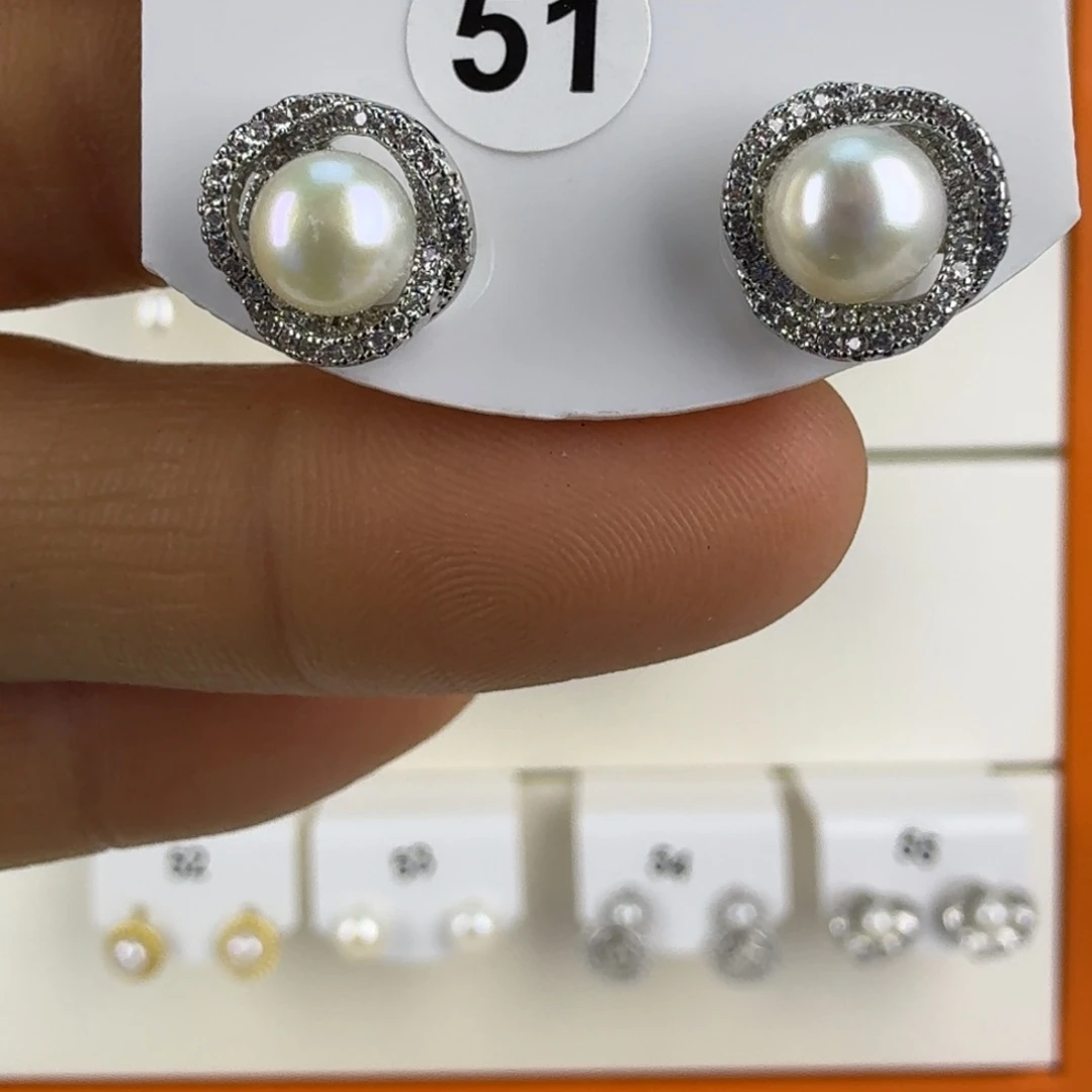 未镶嵌淡水珍珠耳饰