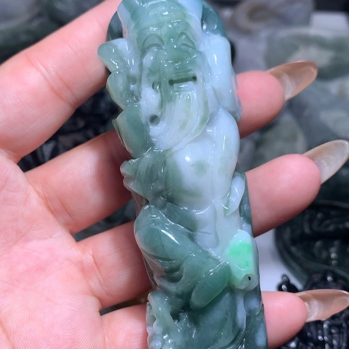 翡翠未镶嵌颈饰保真天然A货翡翠