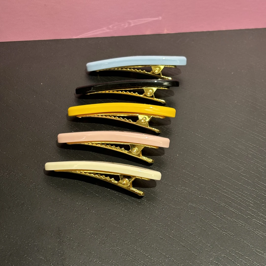 2003奶家卡通系列五色鸭嘴夹