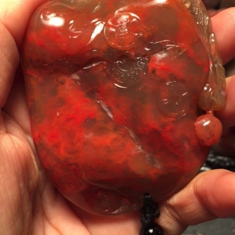 中国巴林鸡血石（手把件）
