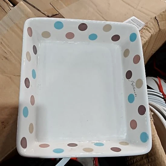 摆件陶瓷盘子碗啥都有小号