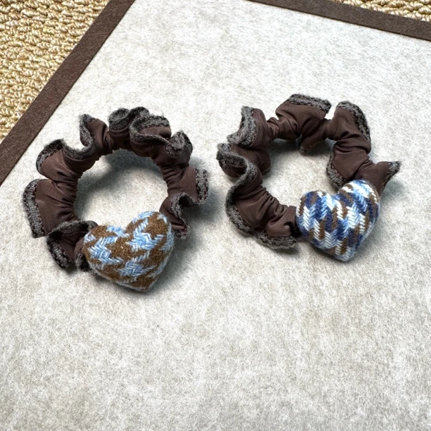 BlomUME韩系蓝棕千鸟格爱心面膜发圈简约百搭发圈扎马尾发饰1115