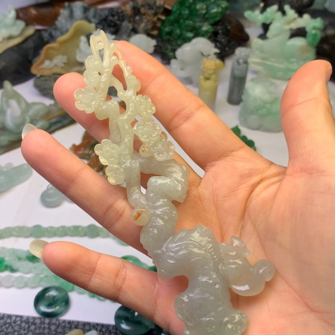 未镶嵌定制翡翠翡翠