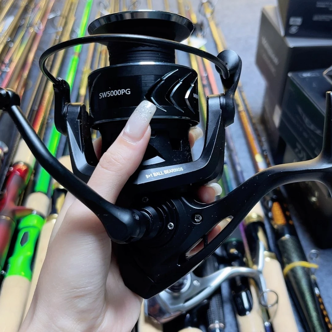 为***候轮子 海钓 黑色 路亚