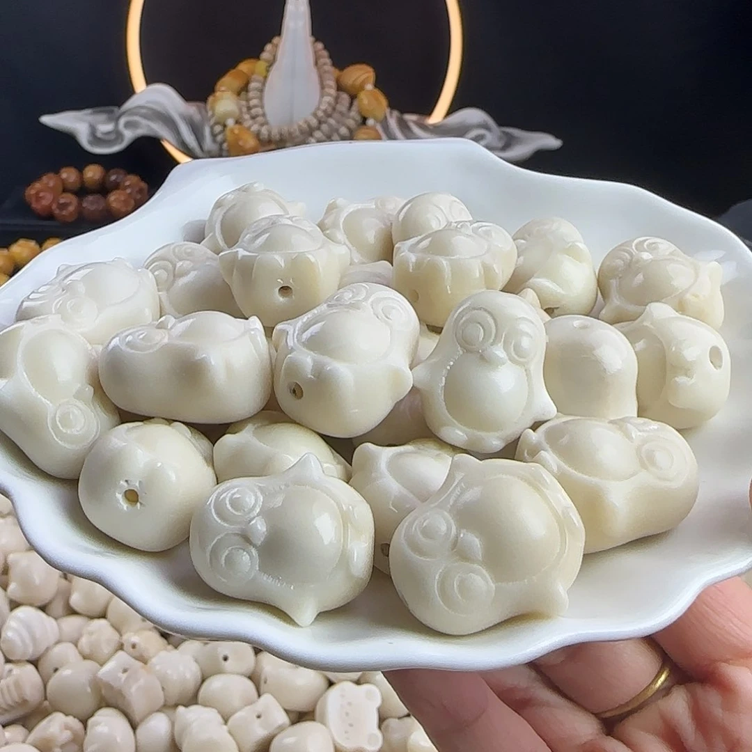 菩提根/象牙果吊坠瑕疵牙果白色企鹅4颗