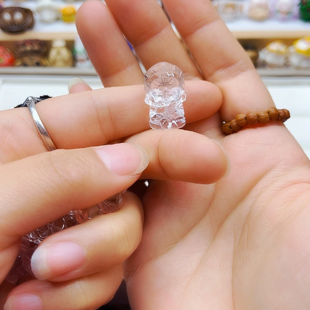 树脂制品手工打磨配饰