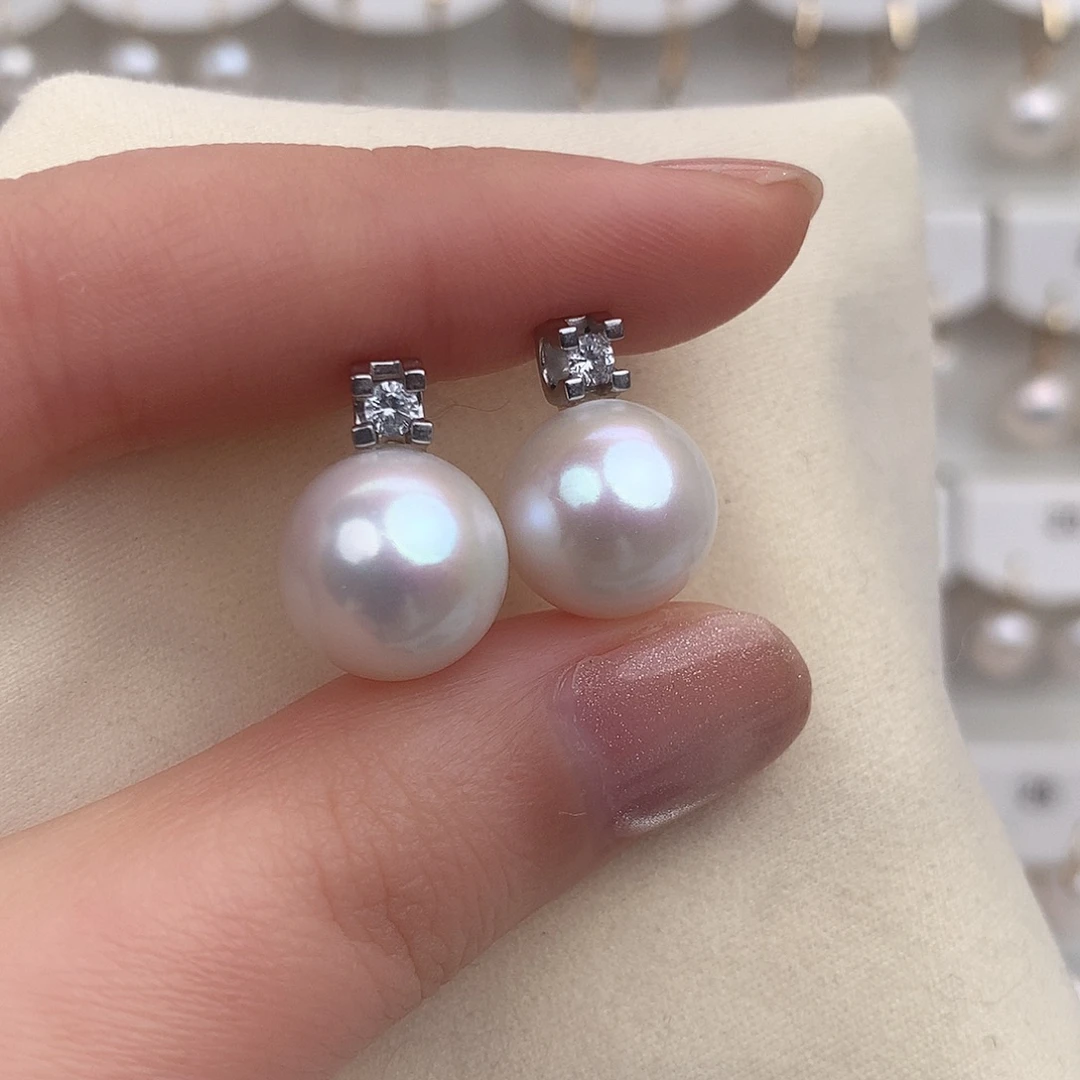 18K金镶嵌耳饰海水珍珠