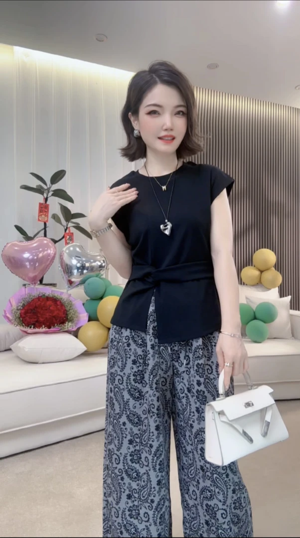曼姐专属 2025夏季新款复古高级感小个子无袖阔腿裤两件套-25L108