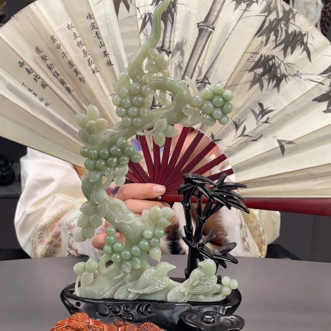 未镶嵌和田玉摆件