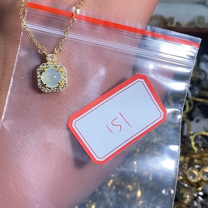 翡翠未镶嵌戒指151