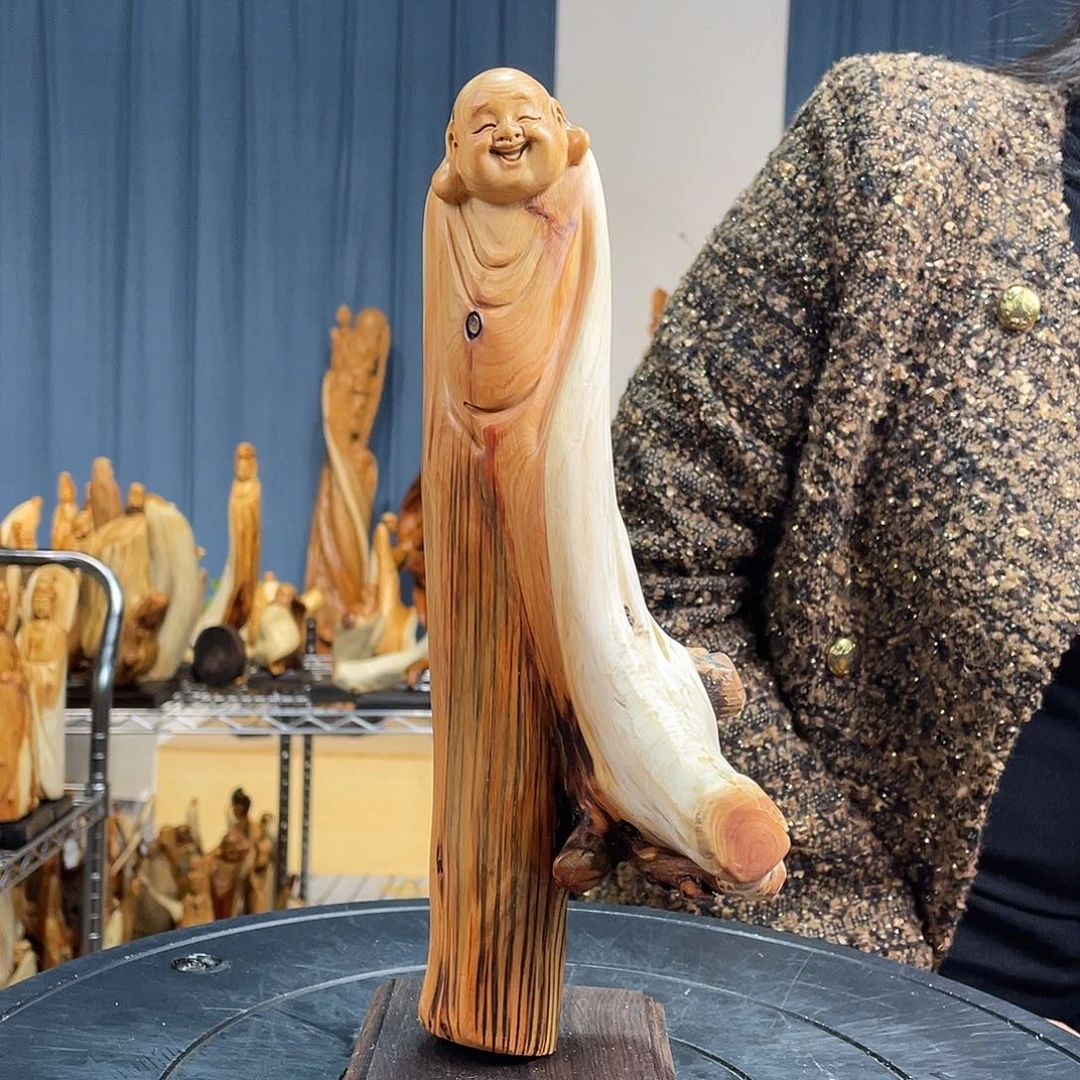 柏木（崖柏）随型艺术根雕