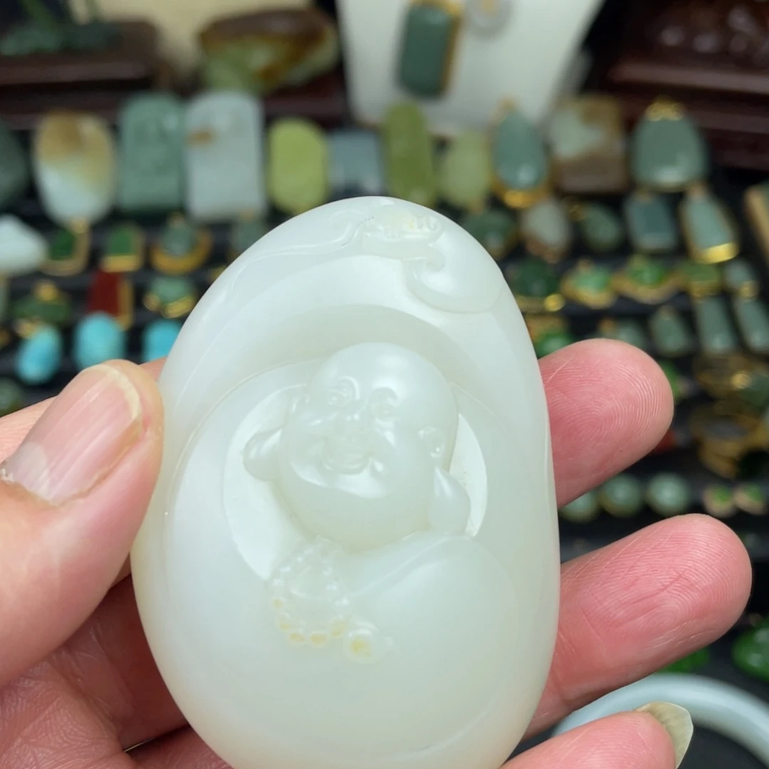 和田玉未镶嵌挂件