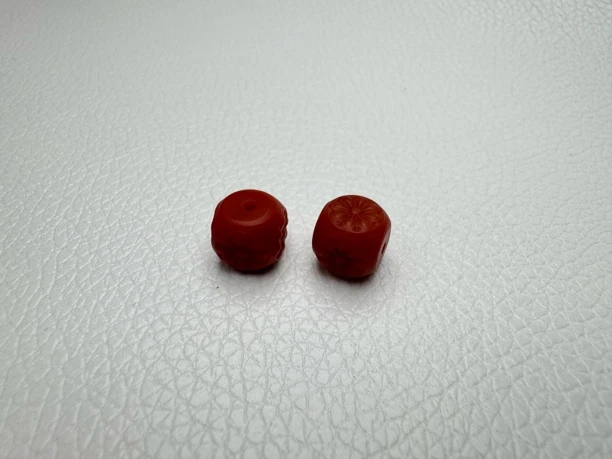 一对南红六方文玩配饰饰品