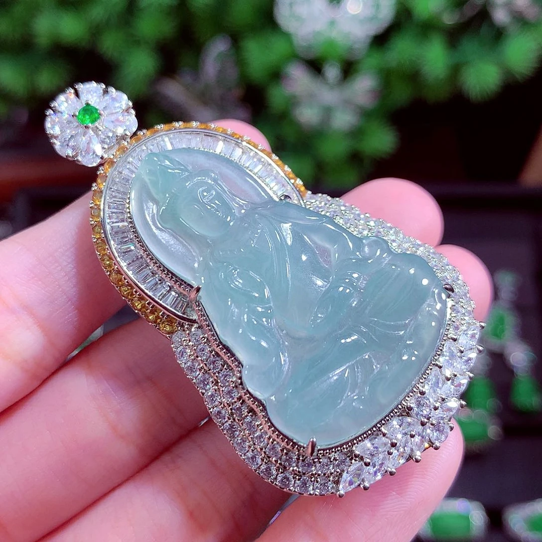 颈饰未镶嵌翡翠天然